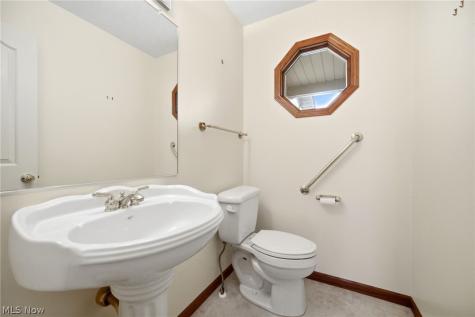 335 Radley Drive Painesville OH 44077