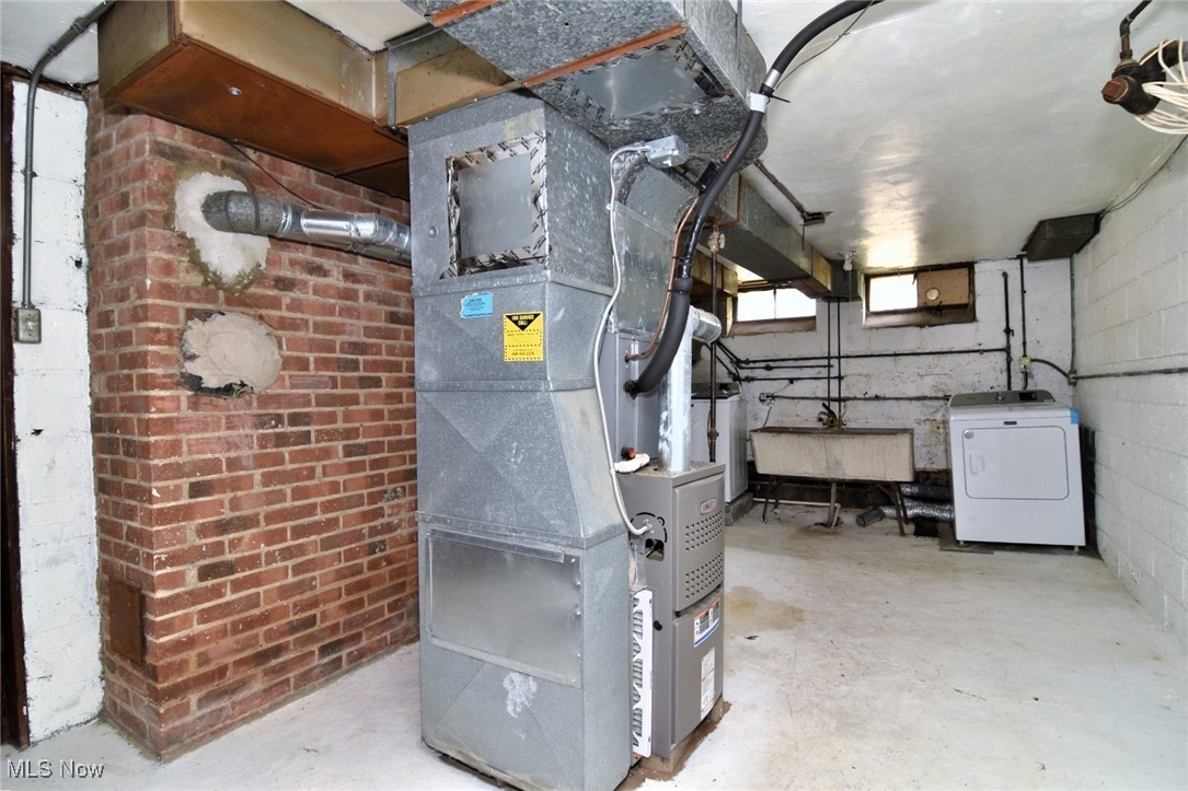 4446 Baintree Road University Heights OH 44118