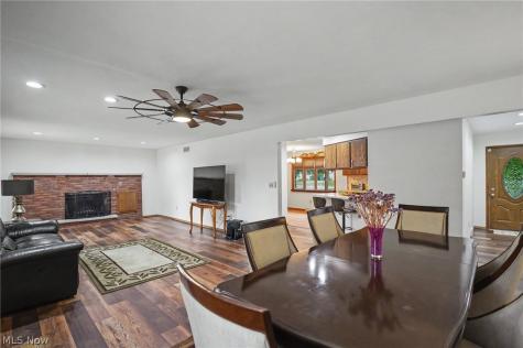 482 Junior Avenue Akron OH 44312
