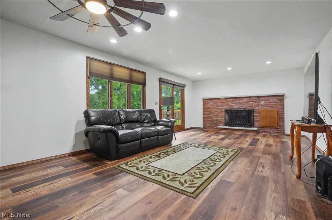 482 Junior Avenue Akron OH 44312