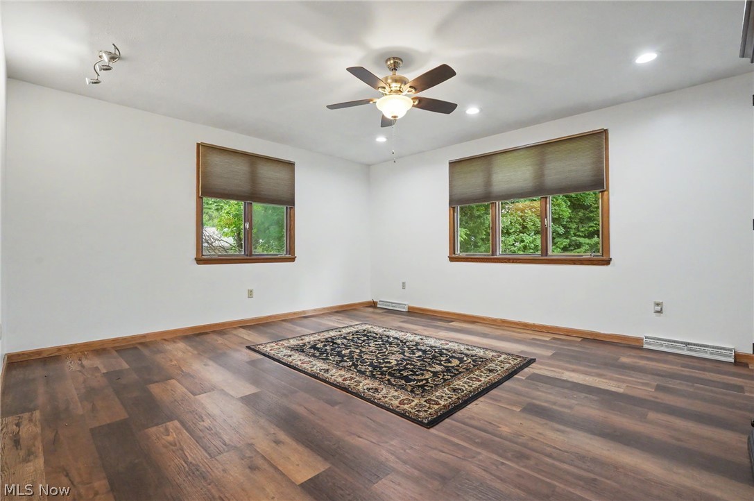 482 Junior Avenue Akron OH 44312