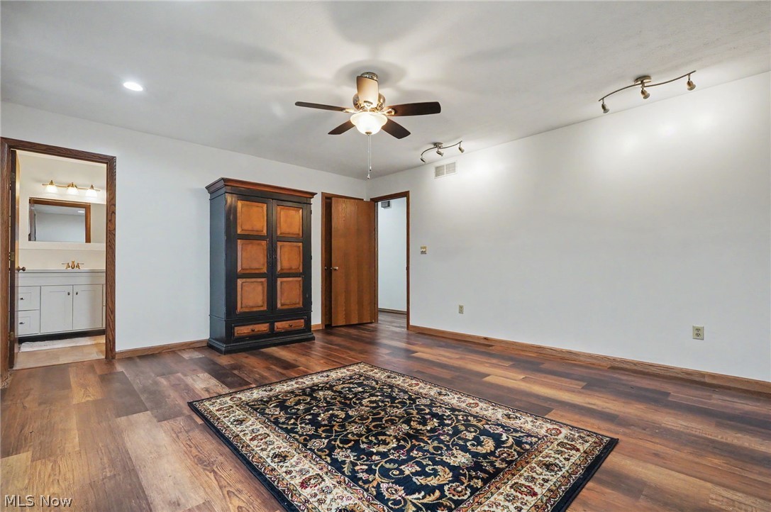 482 Junior Avenue Akron OH 44312