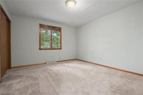 482 Junior Avenue Akron OH 44312