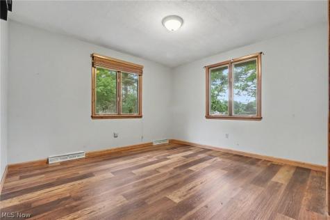 482 Junior Avenue Akron OH 44312