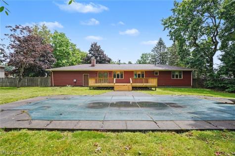 482 Junior Avenue Akron OH 44312