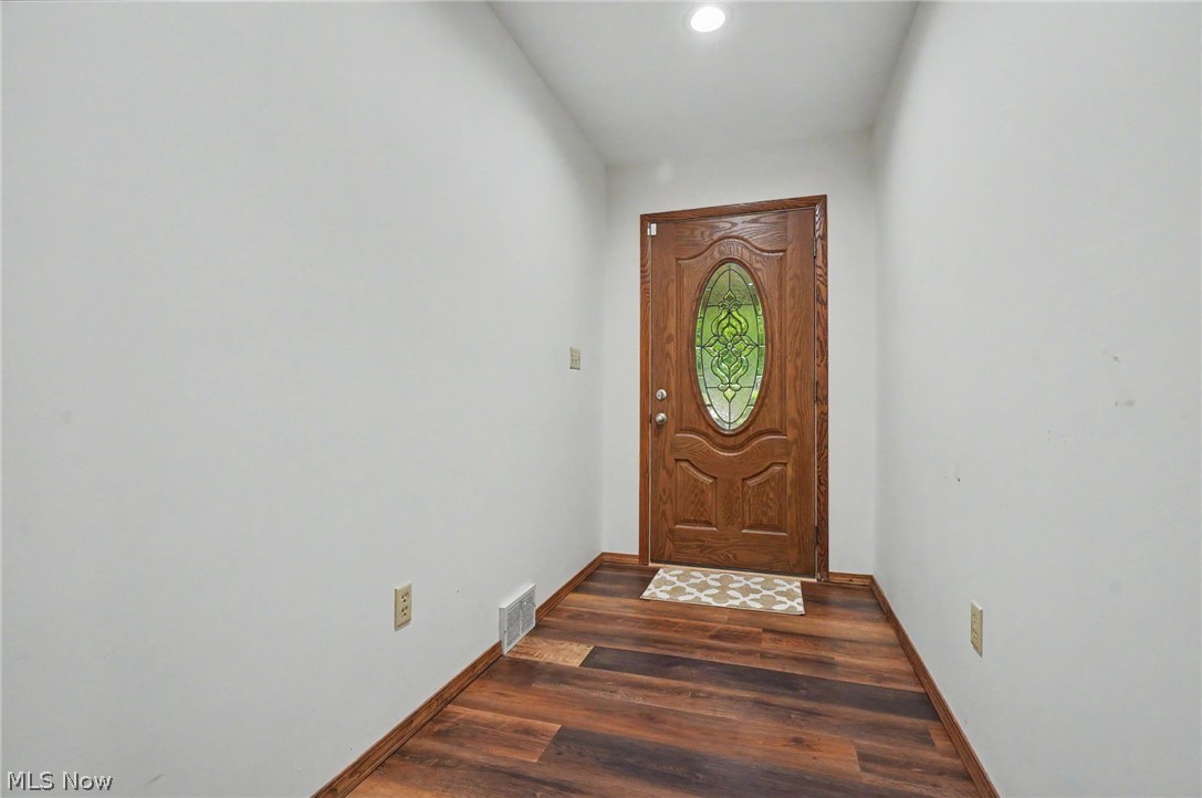 482 Junior Avenue Akron OH 44312
