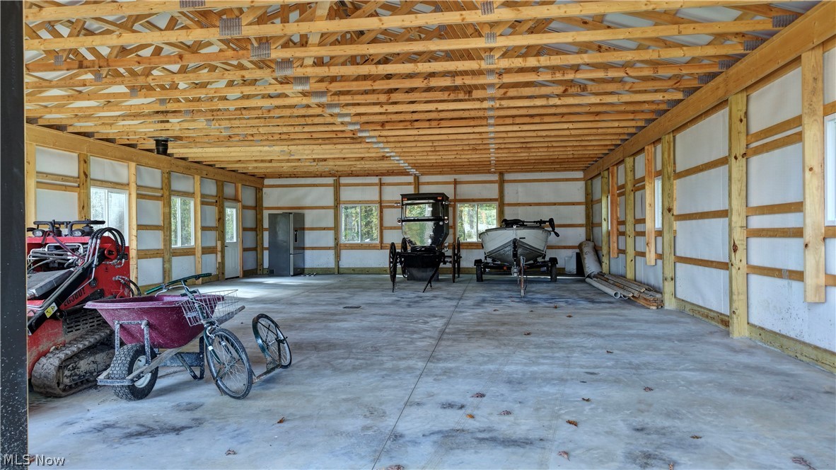 3165 Phalanx Mills Herner Road Southington OH 44470