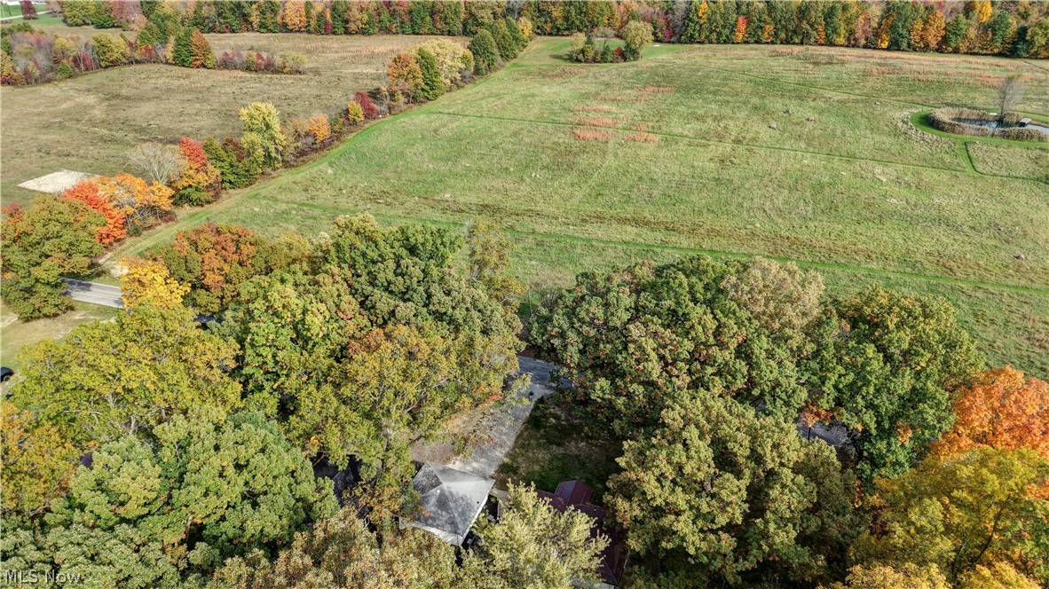 3165 Phalanx Mills Herner Road Southington OH 44470