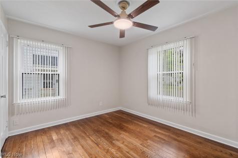 1335 Greenwood Avenue Akron OH 44320