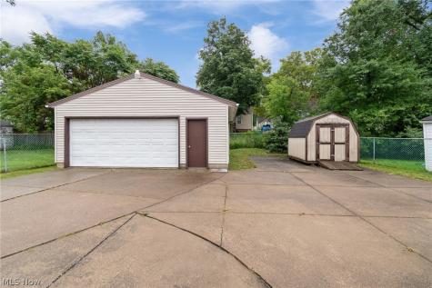 1335 Greenwood Avenue Akron OH 44320
