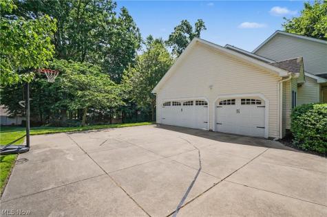 485 Overlook Drive Kent OH 44240