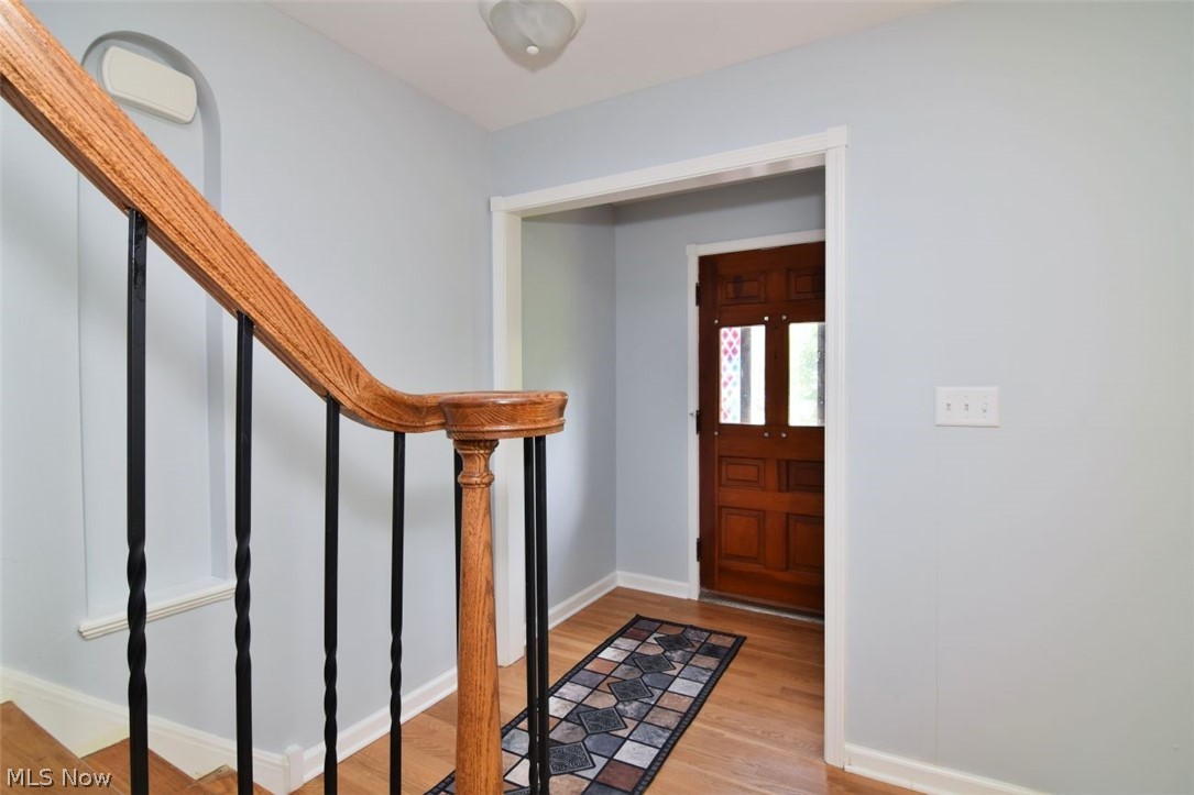 2492 Newbury Drive Cleveland Heights OH 44118