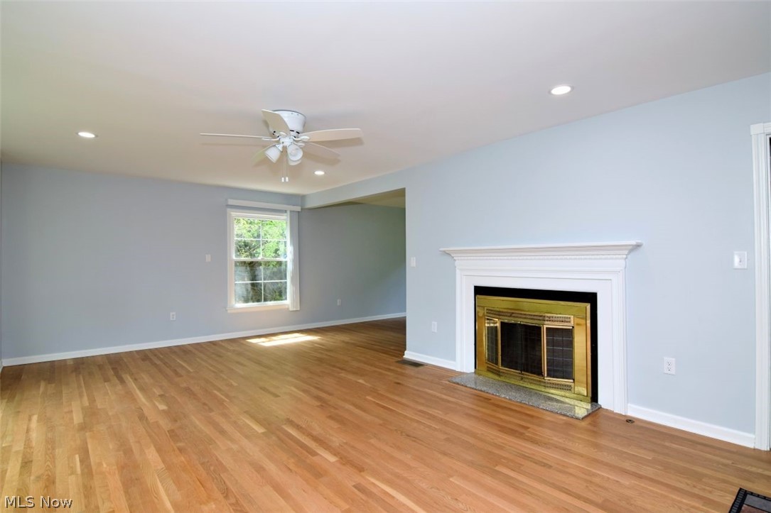 2492 Newbury Drive Cleveland Heights OH 44118