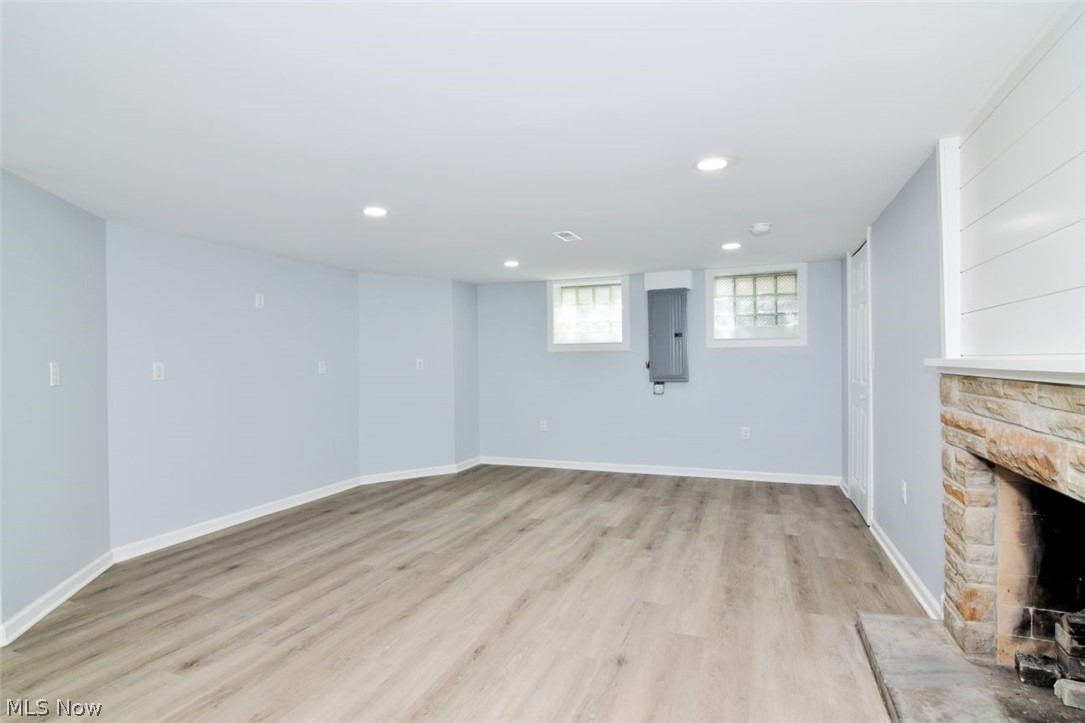 2492 Newbury Drive Cleveland Heights OH 44118