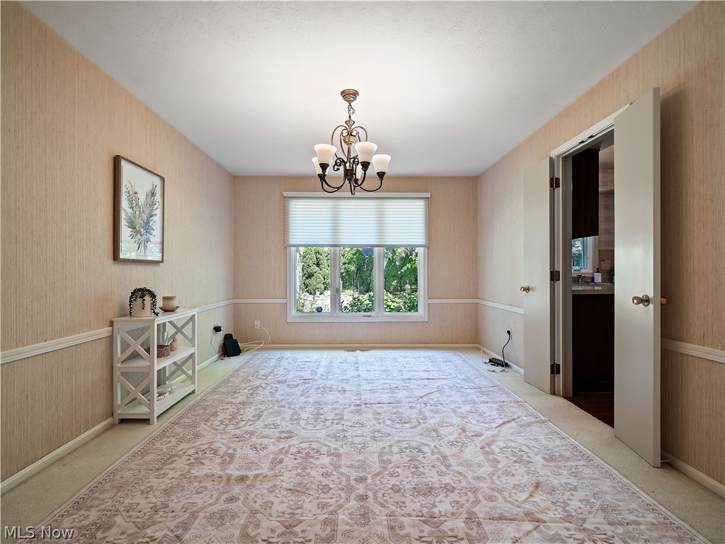 5235 Meadow Wood Boulevard Lyndhurst OH 44124