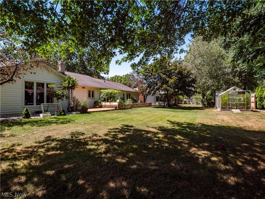 5235 Meadow Wood Boulevard Lyndhurst OH 44124