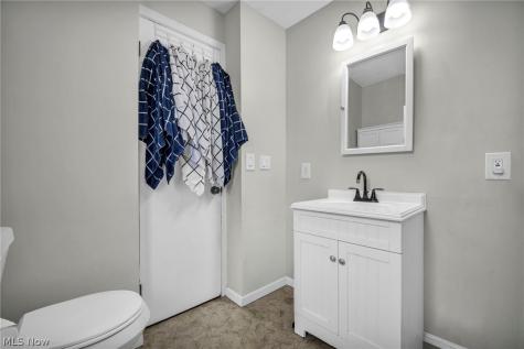 4403 Dawnshire Drive Parma OH 44134