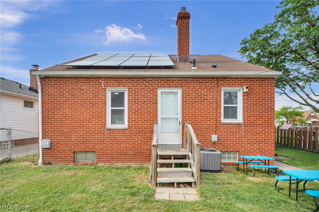 4403 Dawnshire Drive Parma OH 44134