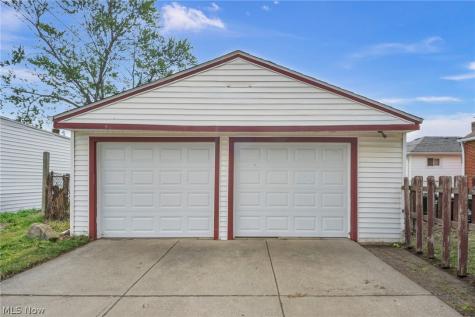 4403 Dawnshire Drive Parma OH 44134