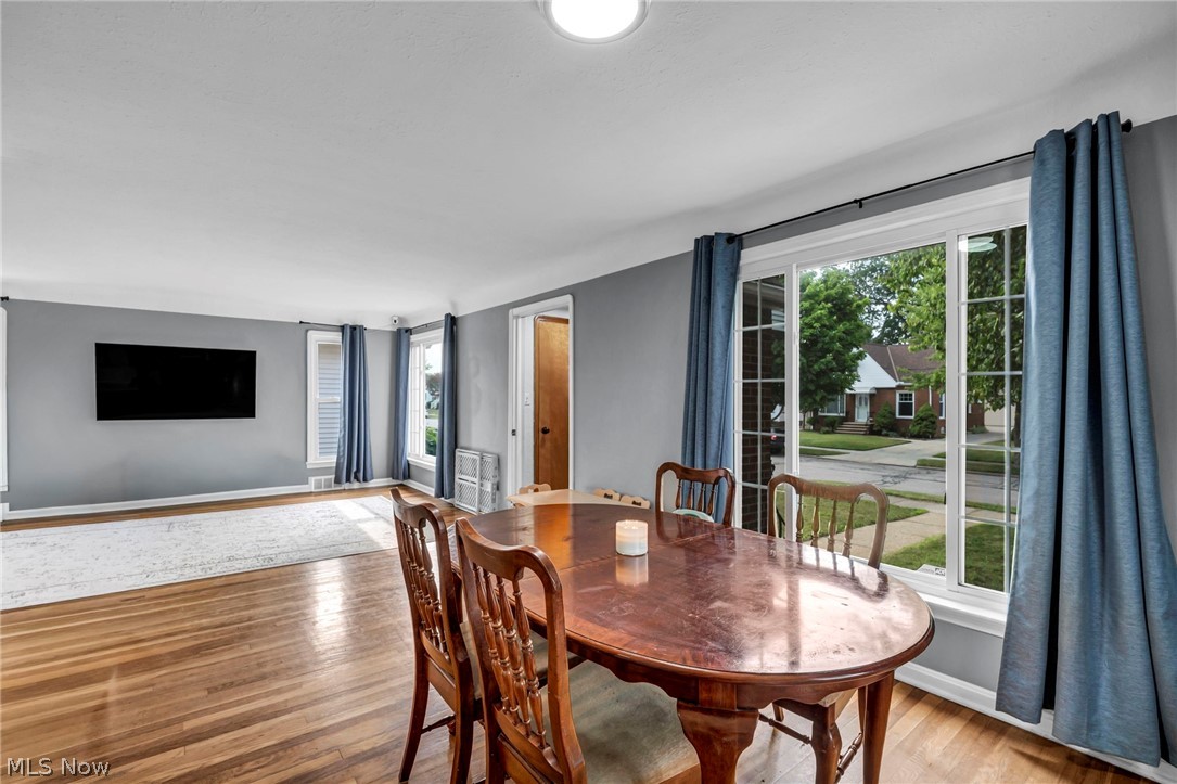 4403 Dawnshire Drive Parma OH 44134