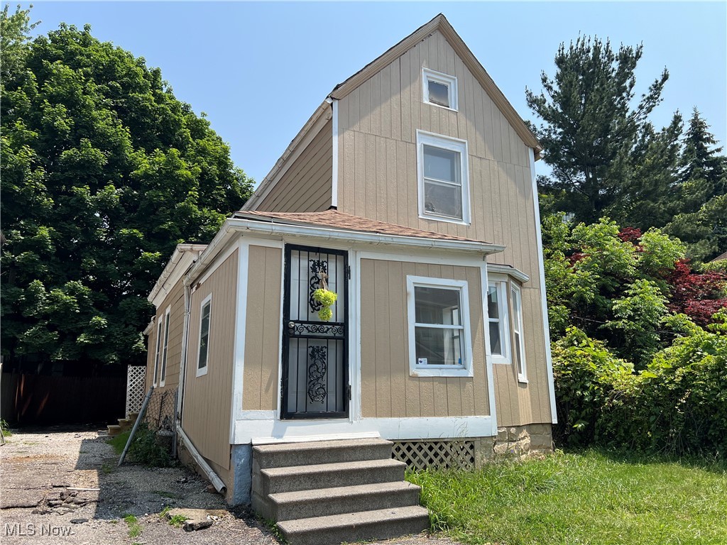 519 E 103rd Street Cleveland OH 44108