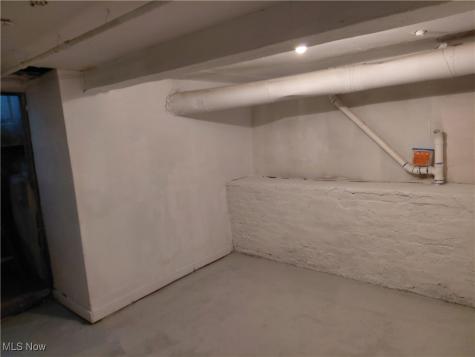 519 E 103rd Street Cleveland OH 44108