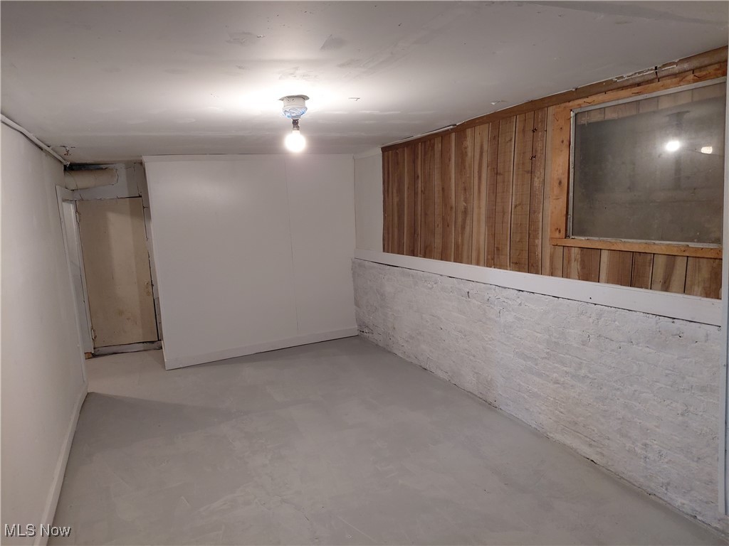 519 E 103rd Street Cleveland OH 44108