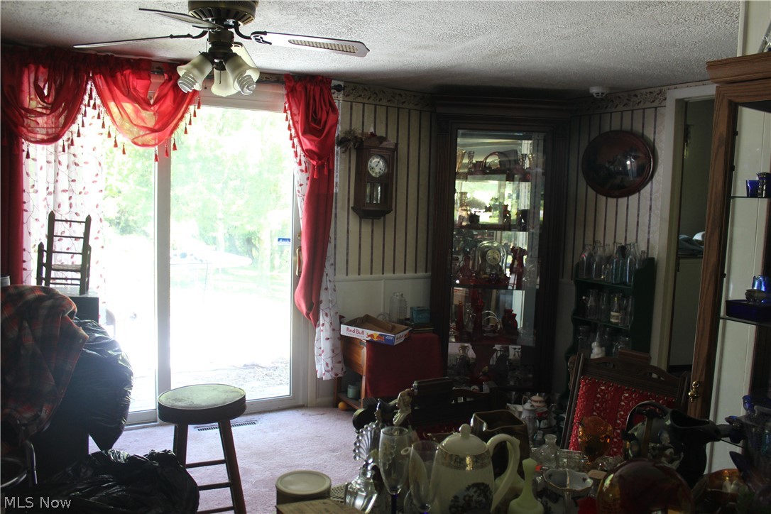 10182 Andora Road NE East Rochester OH 44625