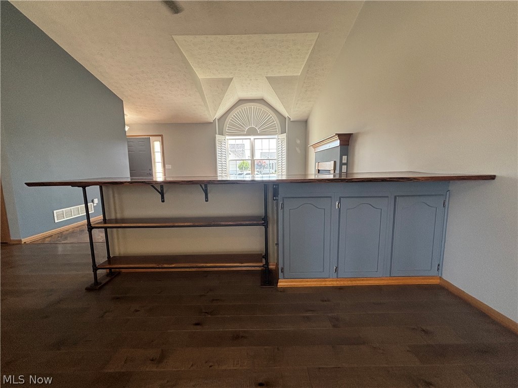 5788 W Breezeway Drive North Ridgeville OH 44039