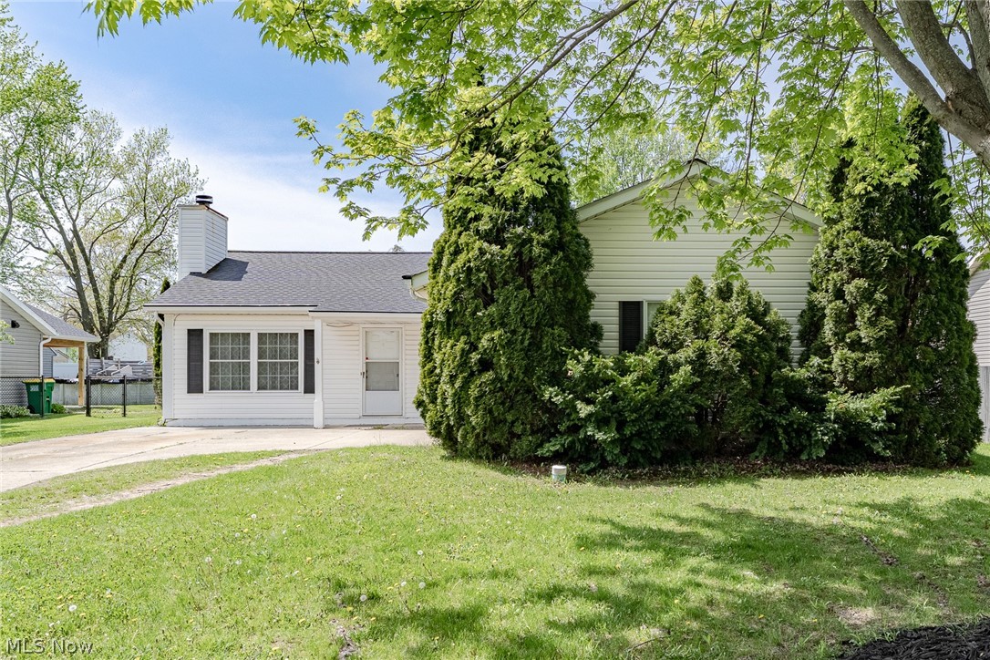 199 E Parkway Drive Madison OH 44057