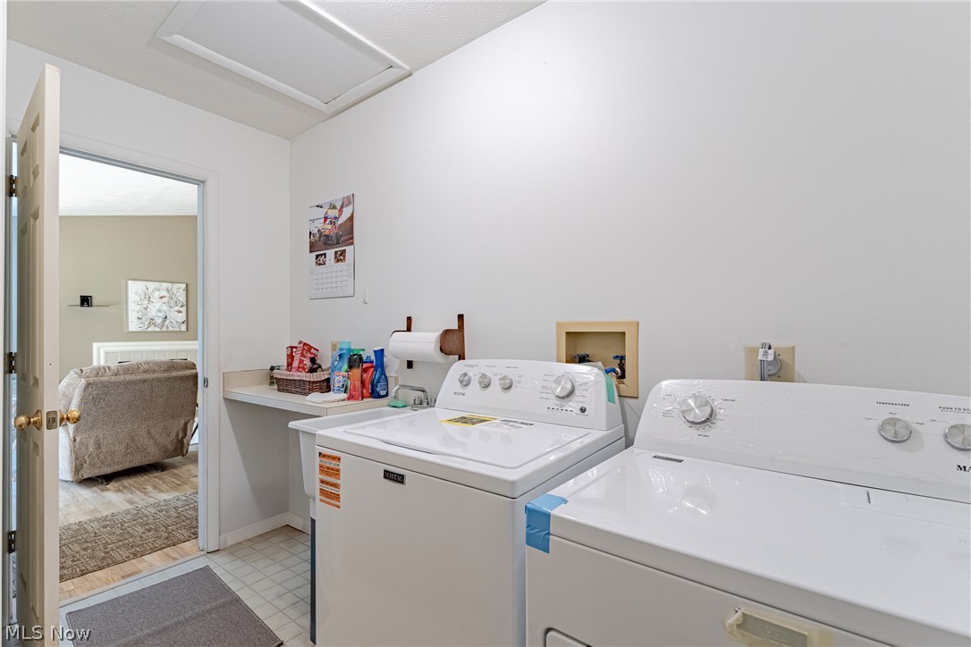 199 E Parkway Drive Madison OH 44057