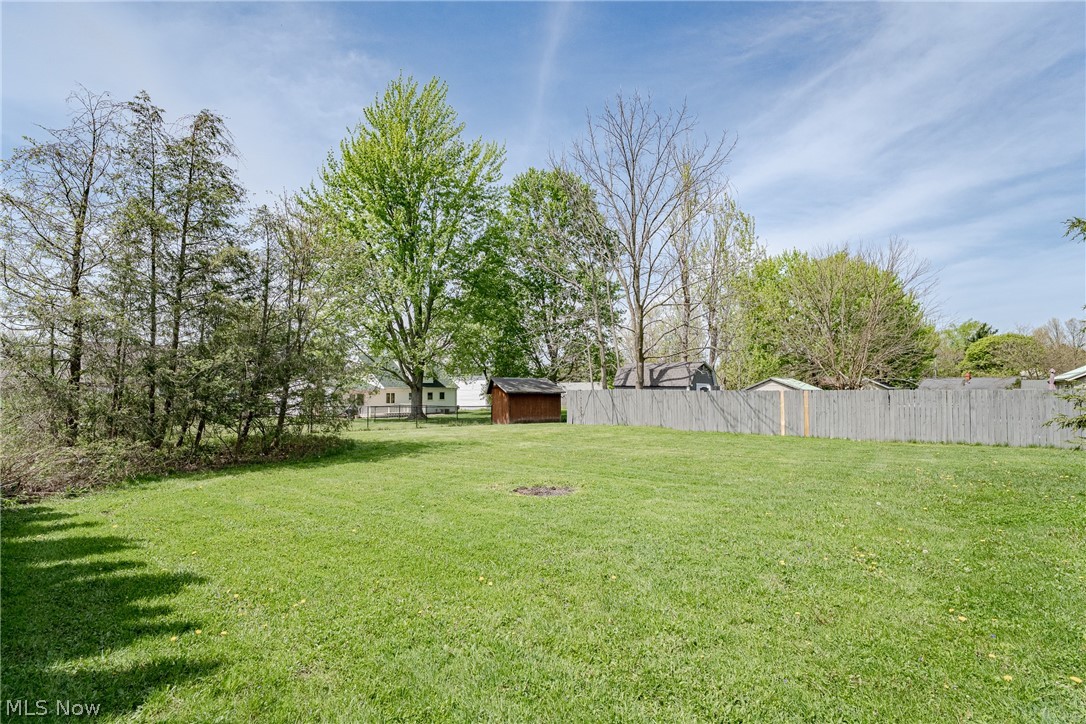 199 E Parkway Drive Madison OH 44057