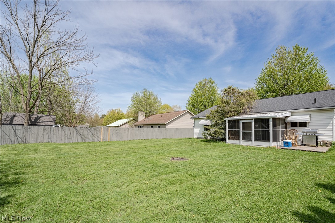199 E Parkway Drive Madison OH 44057