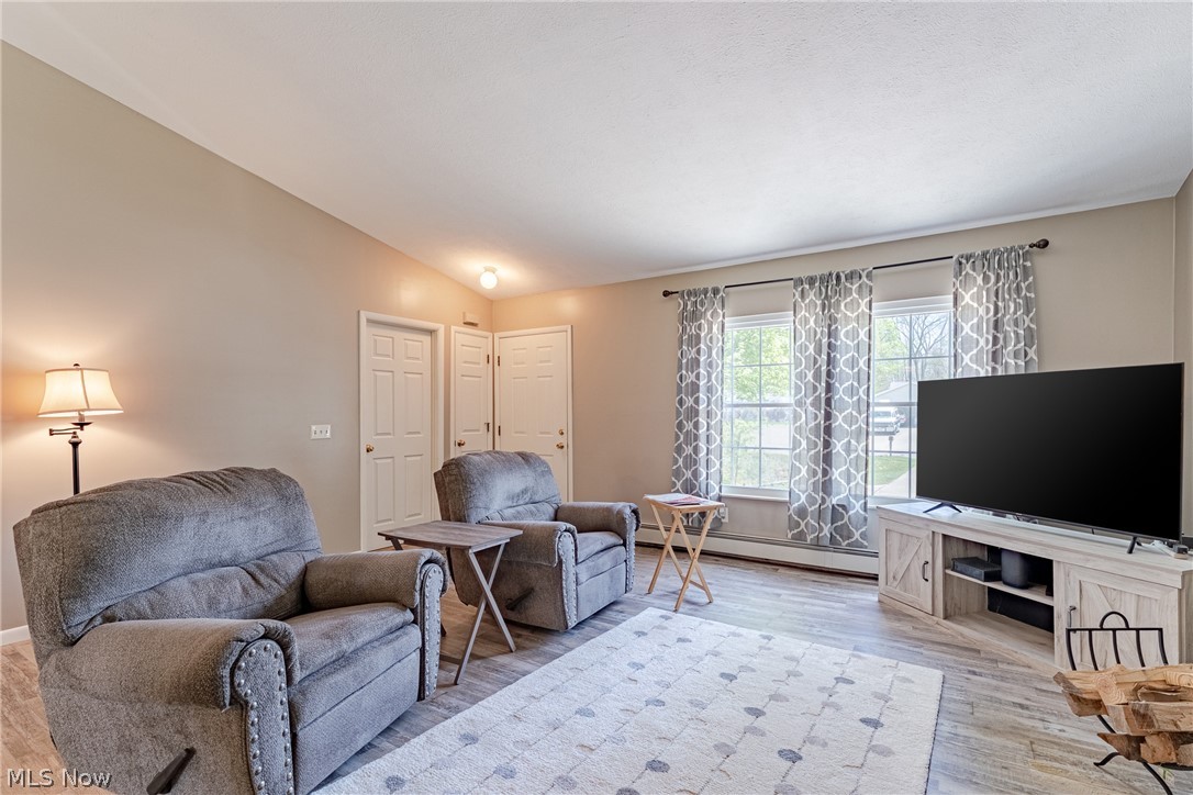 199 E Parkway Drive Madison OH 44057