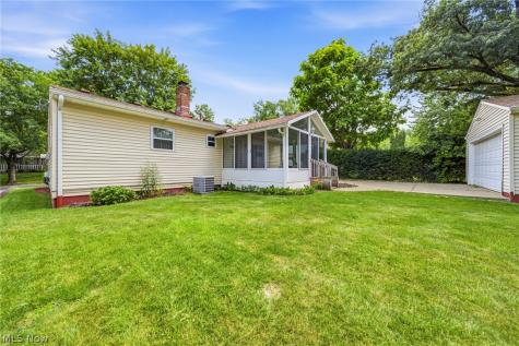 1118 Terrell Drive Akron OH 44313