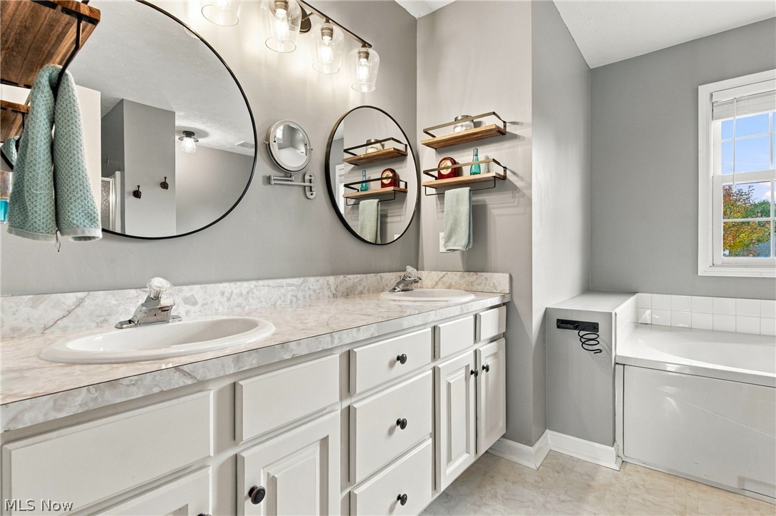 10056 Danns Way Streetsboro OH 44241