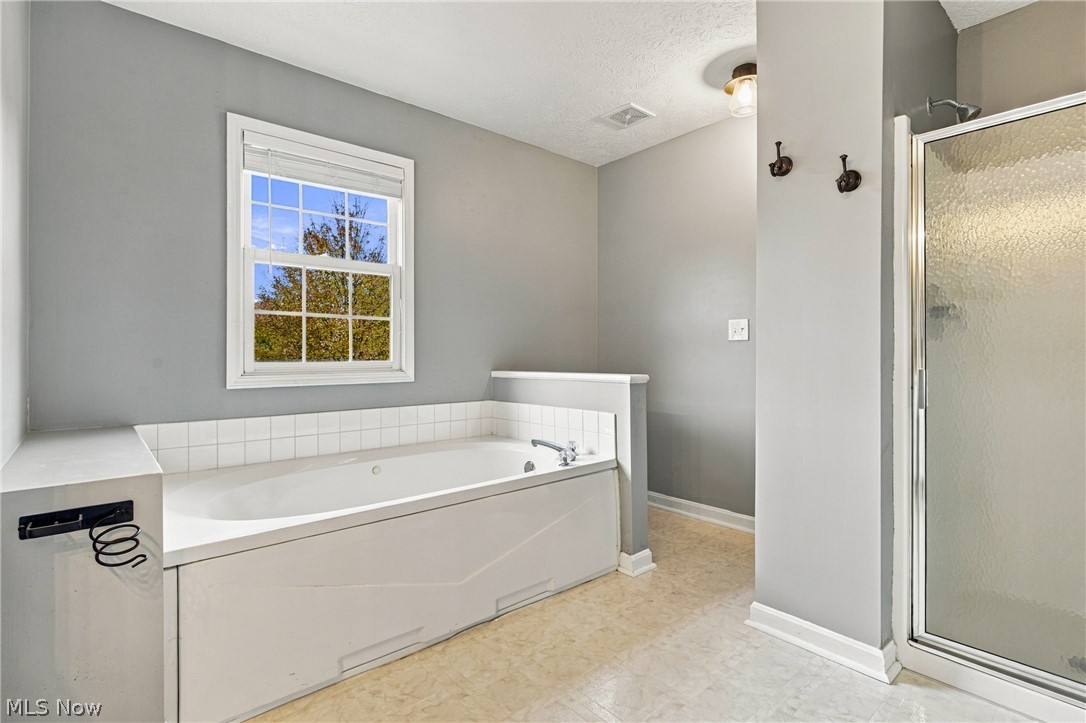 10056 Danns Way Streetsboro OH 44241