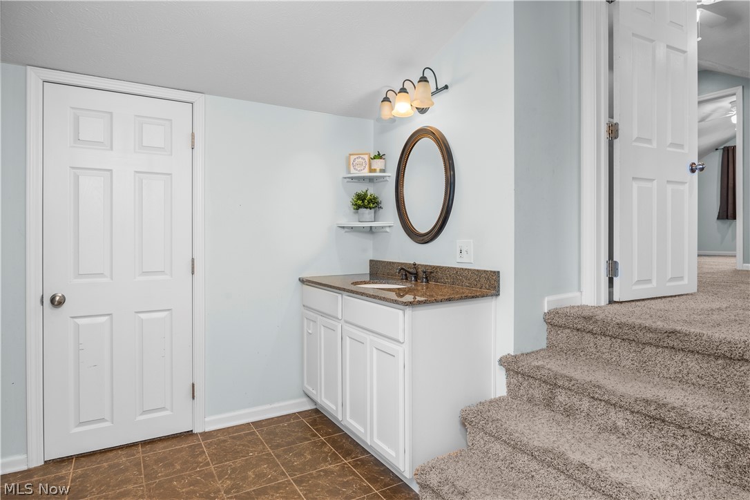 6017 Hodgman Drive Parma Heights OH 44130