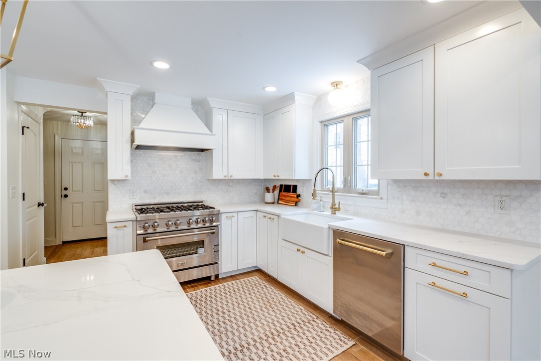 30009 Ednil Drive Bay Village OH 44140