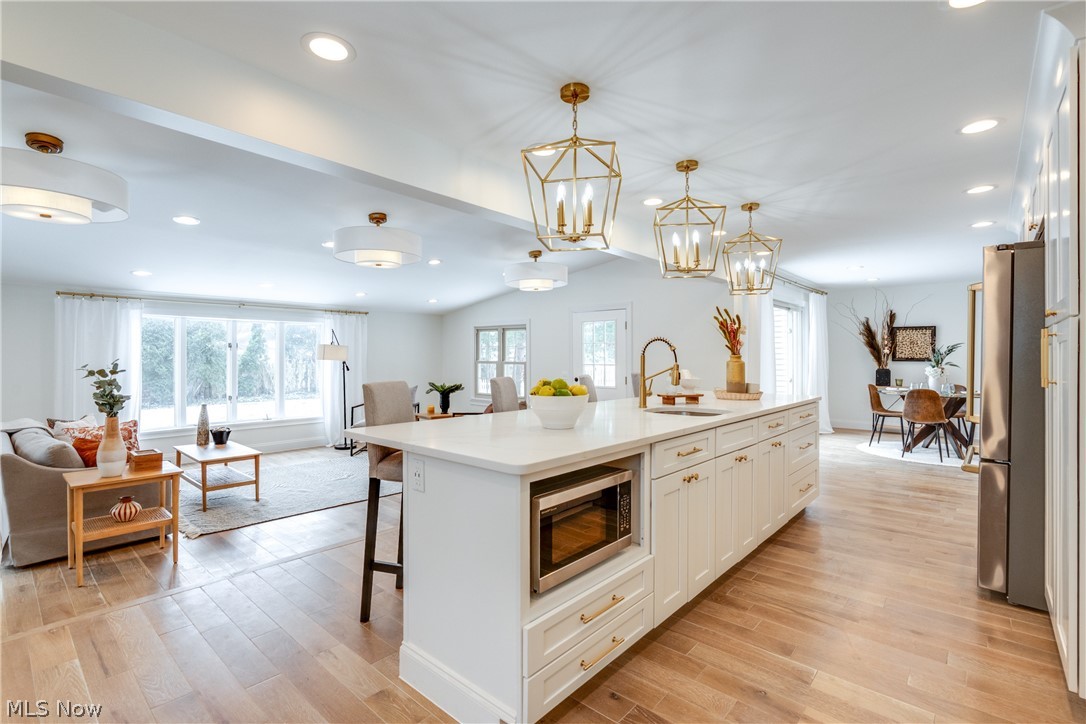 30009 Ednil Drive Bay Village OH 44140