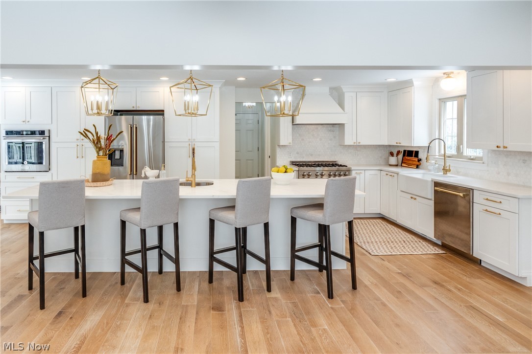 30009 Ednil Drive Bay Village OH 44140