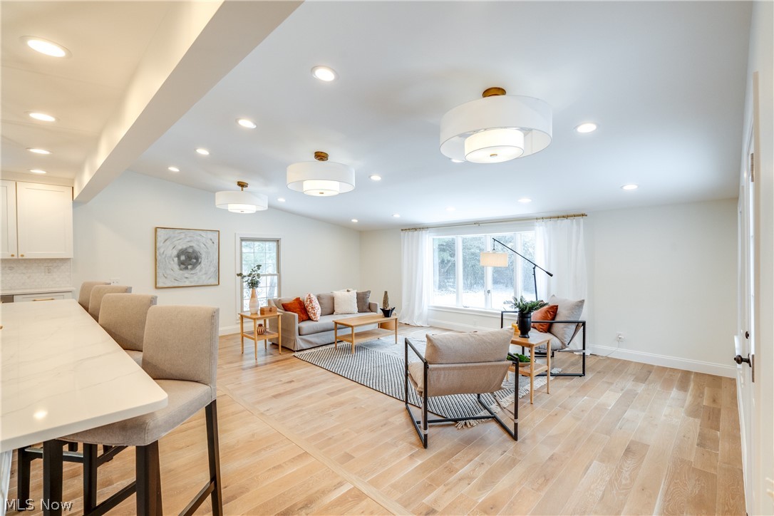 30009 Ednil Drive Bay Village OH 44140