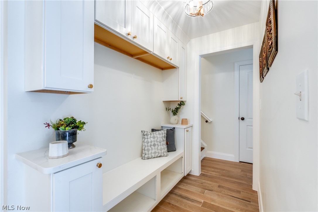 30009 Ednil Drive Bay Village OH 44140