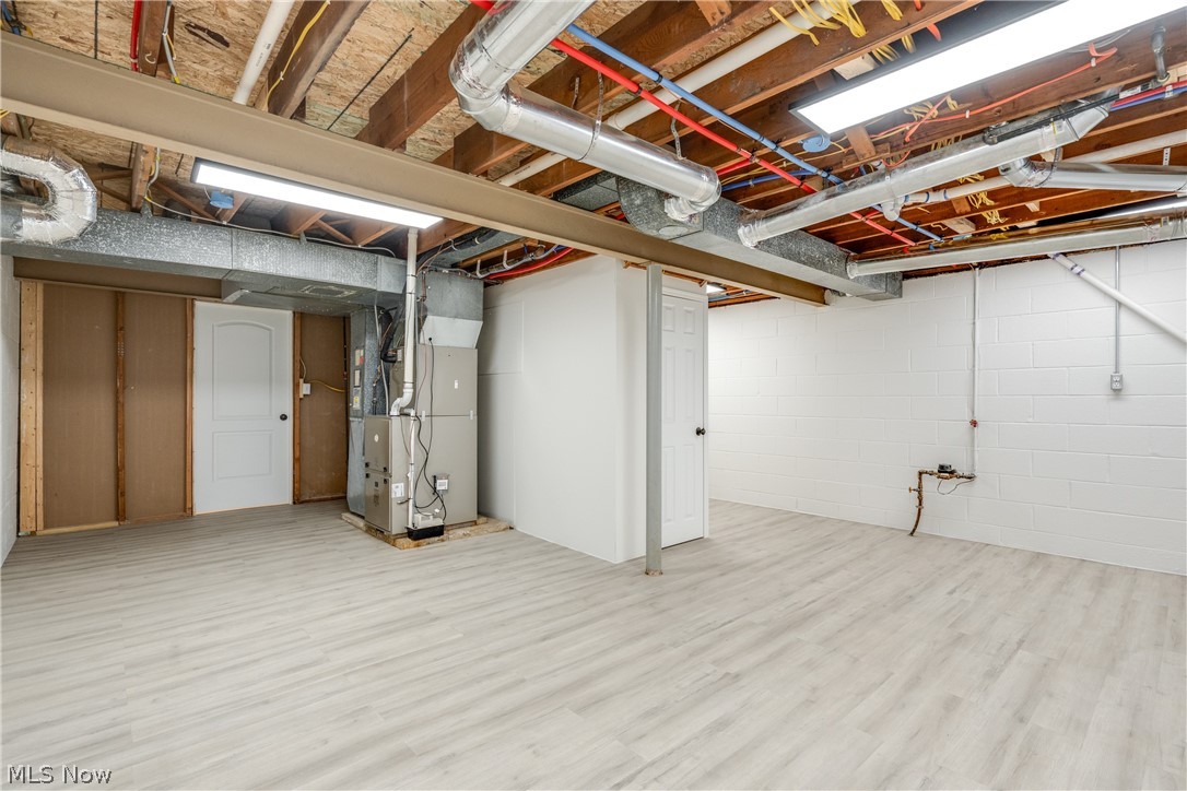 30009 Ednil Drive Bay Village OH 44140