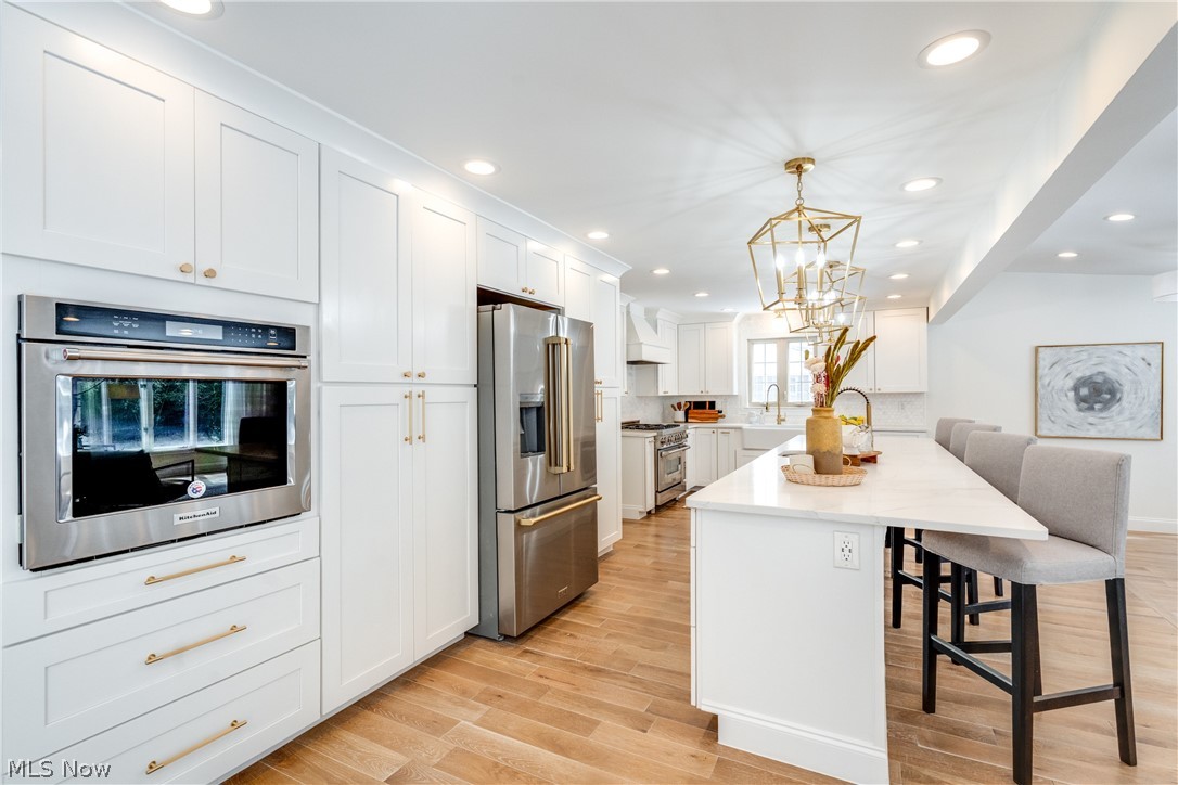 30009 Ednil Drive Bay Village OH 44140