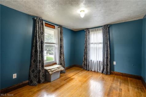 1235 Liberty Avenue Barberton OH 44203