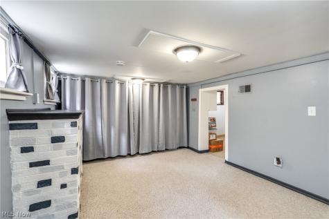 1235 Liberty Avenue Barberton OH 44203