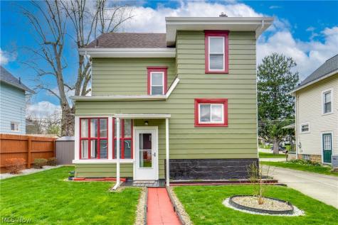 1235 Liberty Avenue Barberton OH 44203