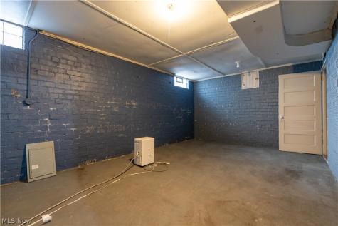 522 18th Street NW Canton OH 44703