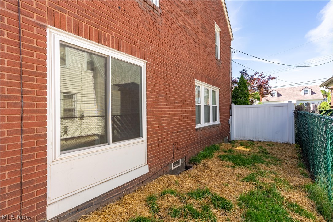 522 18th Street NW Canton OH 44703